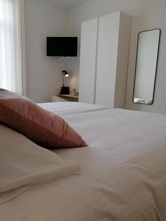 브뤼헤 Haven 7 B&B 0*,